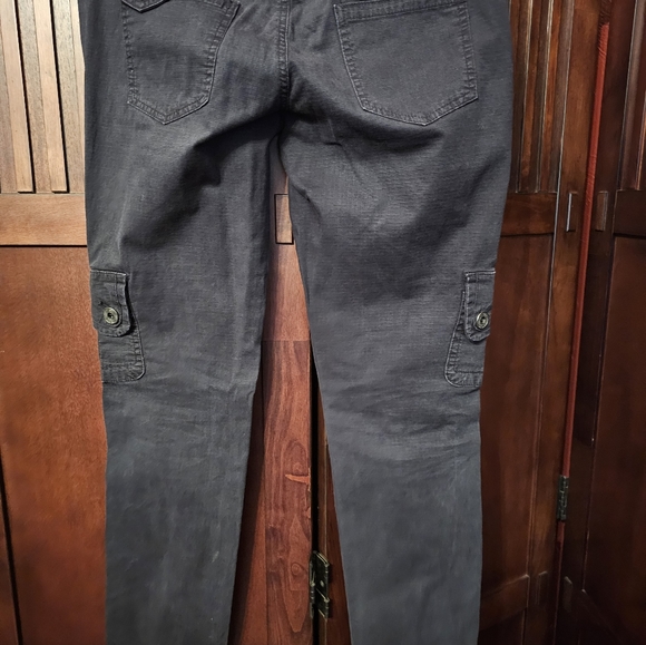 DKNY Pants - Picture 2 of 2